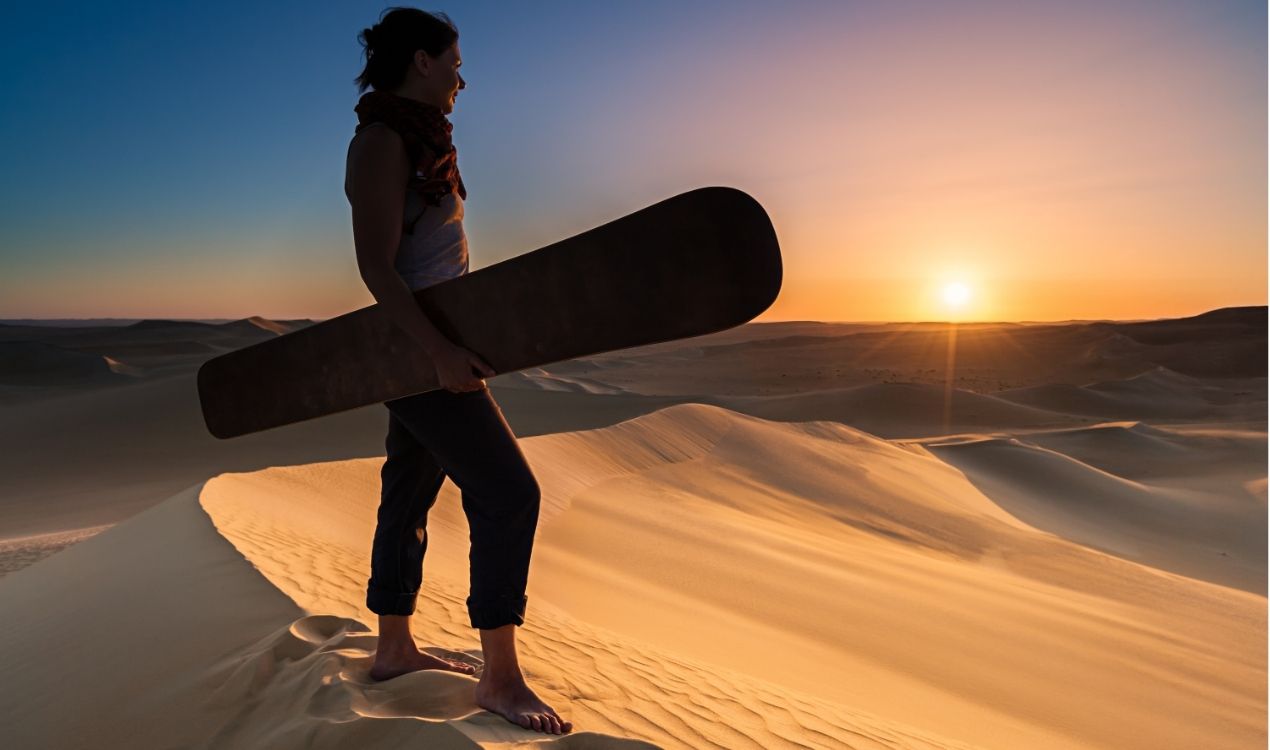 Pinnacles Desert & Lancelin Sandboarding