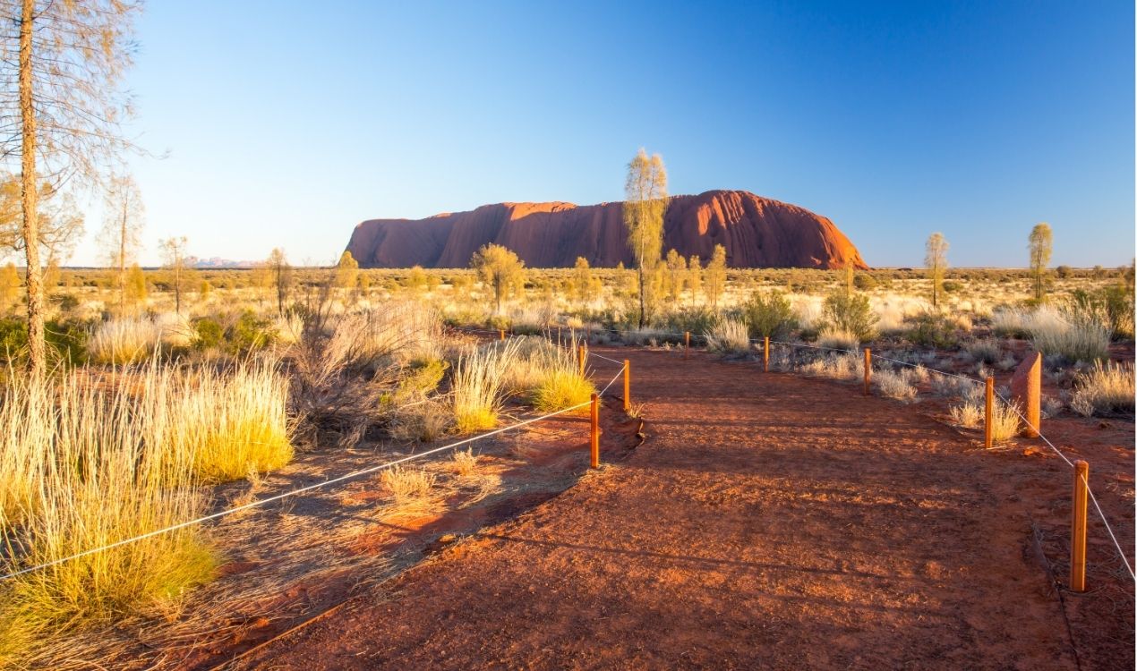 Uluru Sunrise & Anangu Cultural Walk
