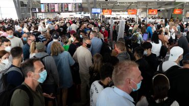 AGT-delay-at-airport